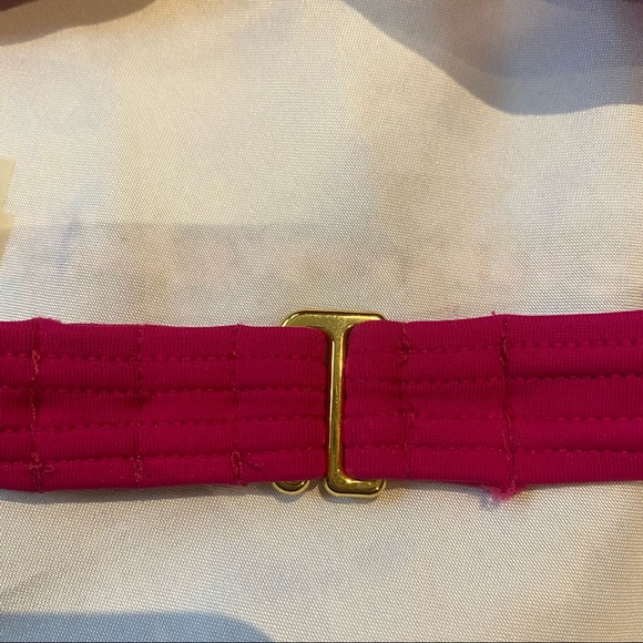 Victoria Secret 34B Pink Wired Bikini Top Swim Swimwear - Picture 3 of 4